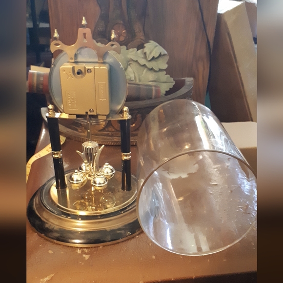 Retro look mantle clock - Picture 4 of 5